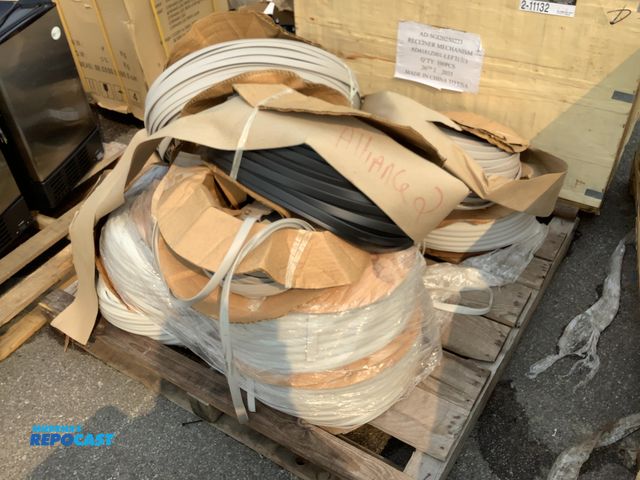 Lot 2-18037 - Skid of gray/white/black/blue 400ft RV lip molds of various sizes