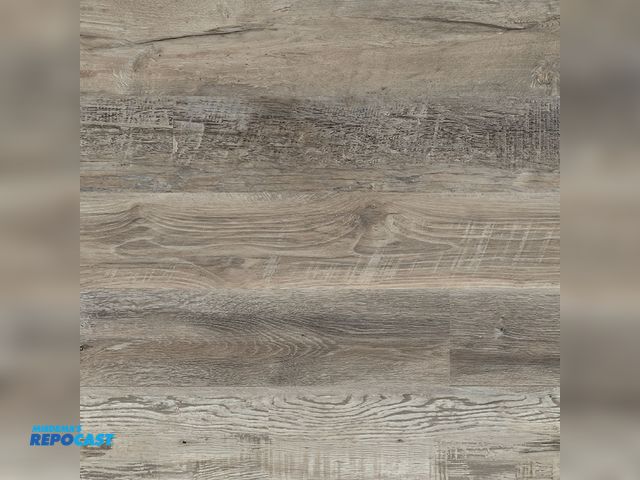 Lot 2-93772 - Skid lot of approx (55) boxes of ASHTON 2.0 - STABLETON 7.13X48.03 VTRSTABLETON7X48-4.4MM-12MIL Floo...