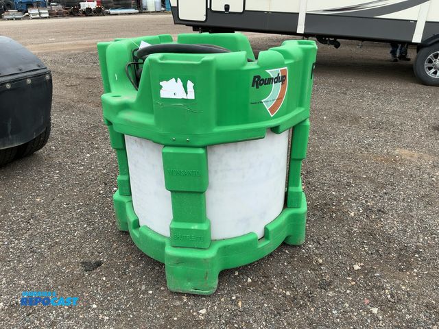 Lot 2-40136 - Monsanto Shuttle 120 Forkable Poly Tank with Dura-Pump 4000 Series 12 Volt Pump, Hose, FlowServe Ele...