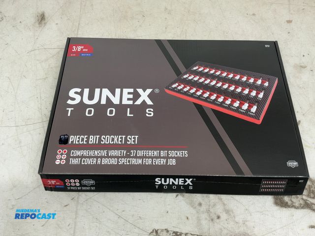 Lot 2-11085 - Set of Sunex 25-piece 3/8" drive bits