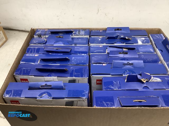 Lot 2-92527 - Lot of (14) HDTV Antennas multi-directional - Indoor Flat easy installation reliable reception