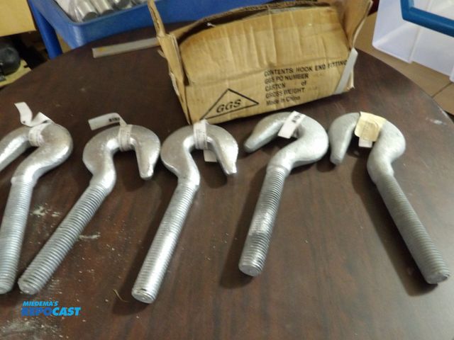 Lot 2-58246 - Lot of (5) New Hook End Fitting Right 500lb 6" 1" thread diameter, #24LN3 Galvanized Steel