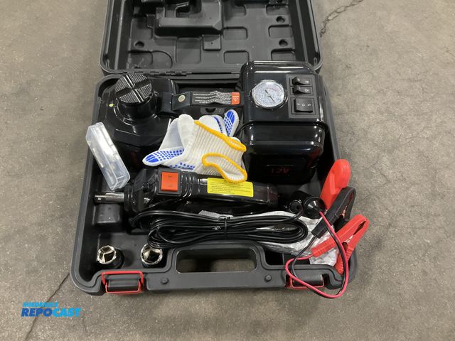 Lot 2-33383 - Vevor electric car jack kit