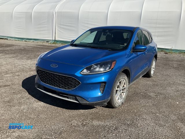 Lot 2-21454 - 2020 Ford Escape SE AWD SUV AWD