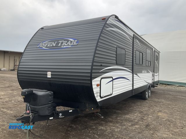 Lot 2-30101 - 2017 Dutchmen Aspen Trail 3010BHDS Camper Travel Trailer