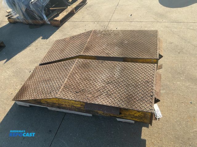 Lot 2-11184 - (2) Heavy Duty Steel Ramps for Working on Semi Trucks, approx. 20"x52"x8" tall
