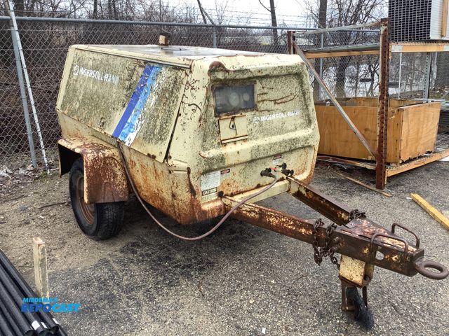 Lot 2-73013 - Ingersoll-Rand 175 Mobile Air Compressor. Runs per seller. Has damage
