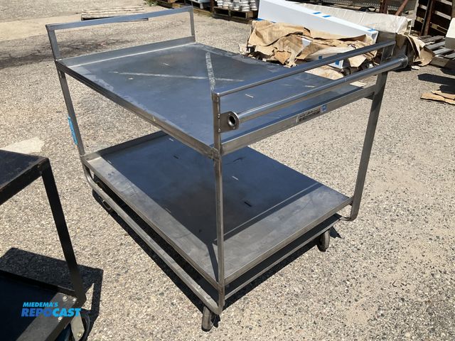 Lot 2-99348 - ELECTRICAL WIRE CART 5.5' LONG BY 29" DEEP BY 6' TALL