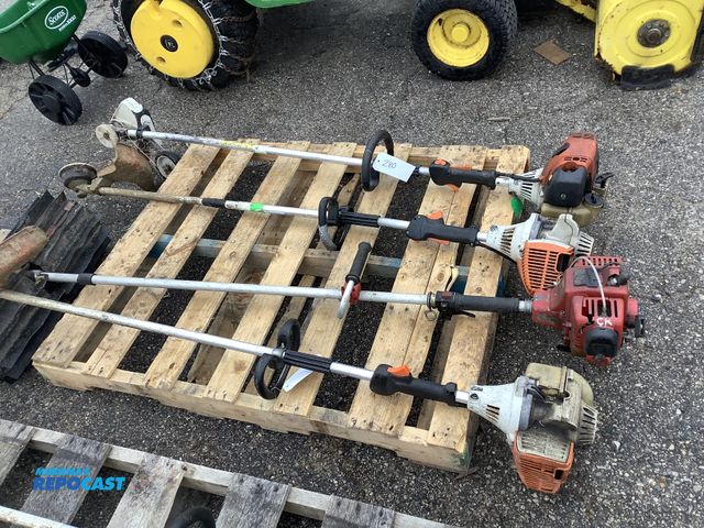 Lot 2-93548 - Lot of (4) lawn equipment tools including: (3) stithl weed whips and (1)  shindaiwa heavy duty lawn ...