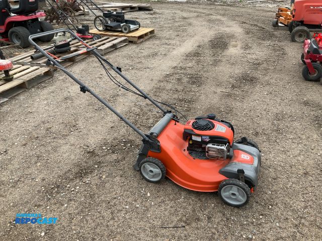 Lot 2-94909 - husquavarna model lc-221a, self propelled, all wheel drive, walk behind mower. has a 6.25 horse powe...