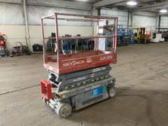 Lot 2-42902 - undefined