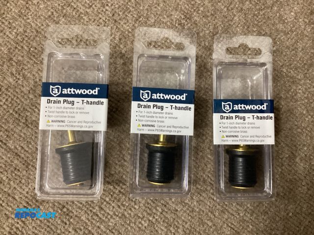Lot 2-76426 - Three new attwood T-handle rubber drain plugs. For 1” diameter drains.