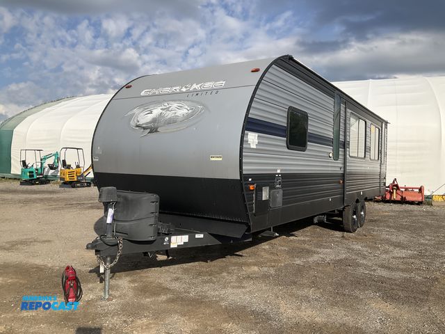 Lot 2-31160 - 2019 Forest River Cherokee Limited 264RL Camper Travel Trailer