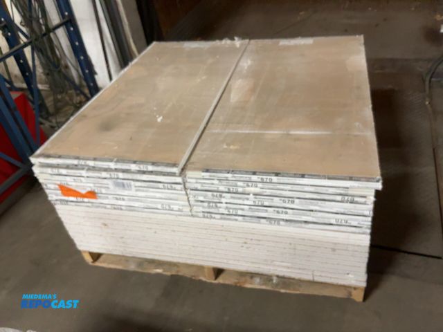 Lot 2-19620 - Skid lot of Armstrong ceiling tiles 076 24” x 48” x 1/2”