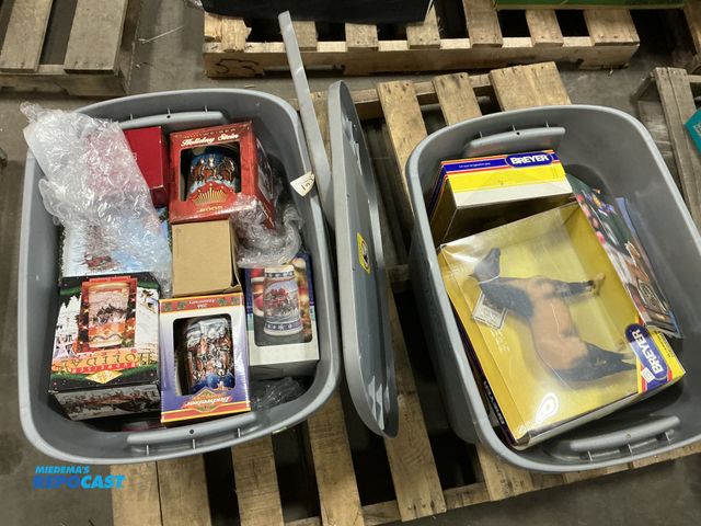 Lot 2-63383 - Skid lot of various items including collectable mugs and Breyer horse figurines vintage, antique col...