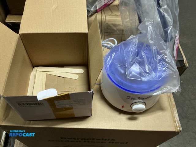 Lot 2-37188 - Brand New Pro Wax 100 Wax Heater with Supplies