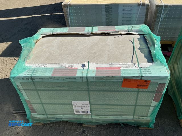 Lot 2-75339 - Skid of Landmark 24x48 Travertine Porcelain Pavers