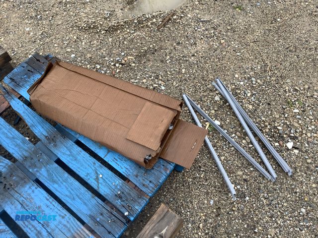 Lot 2-93822 - Lot of Truss spacers, each one is about 23.5” long