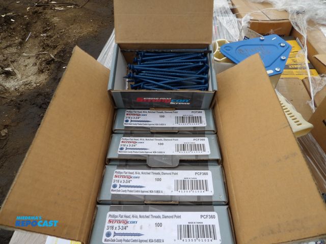 Lot 2-53336 - Lot of (500) new Strong Point High Performance Concrete fasteners 3/1tex 37/4, Phillip Flat
Head Hi-...