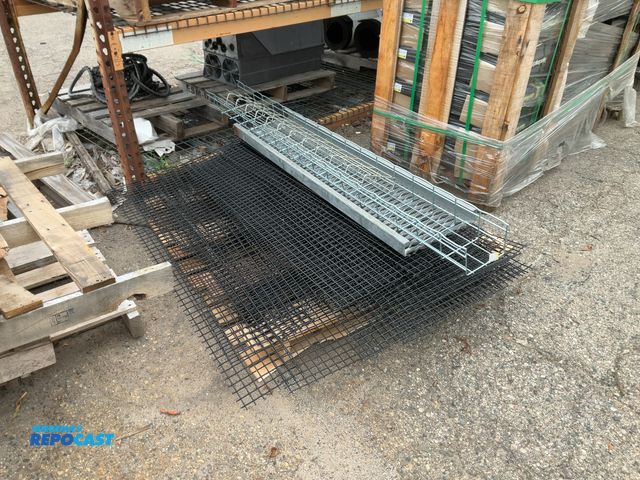 Lot 2-18513 - Skid lot of various pet cage materials including a wiring cage rack 10', short ramp 12"W x 48"L, and...