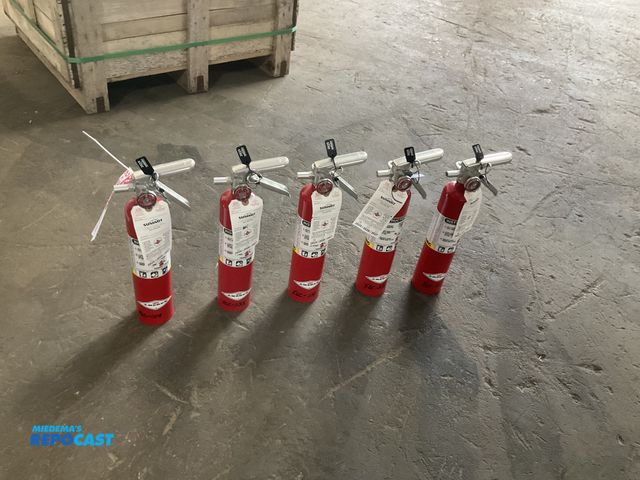 Lot 2-20949 - (5) 2-1/2 lb dry chemical fire extinguishers, all were last inspected in 2025