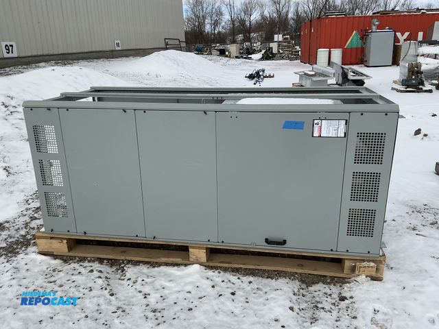 Lot 2-40400 - Siemens Electrical Transmitter 277 Volts SB3REV.A