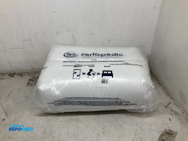 Lot 2-19795 - 3 packs New Setrtapedic twin  pack pillows