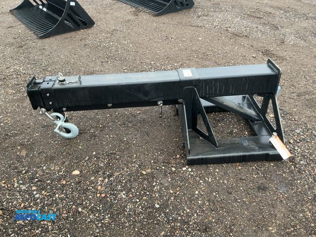 Lot 2-44397 - New Chery Industrial Forklift Jib, Manual Extendable Jib, fork pockets, 101” Length Extended, has cl...