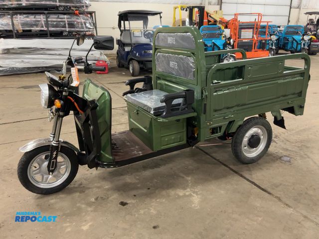 Lot 2-42570 - 2026 SDLANCH  IRET13 Electric Tricycle