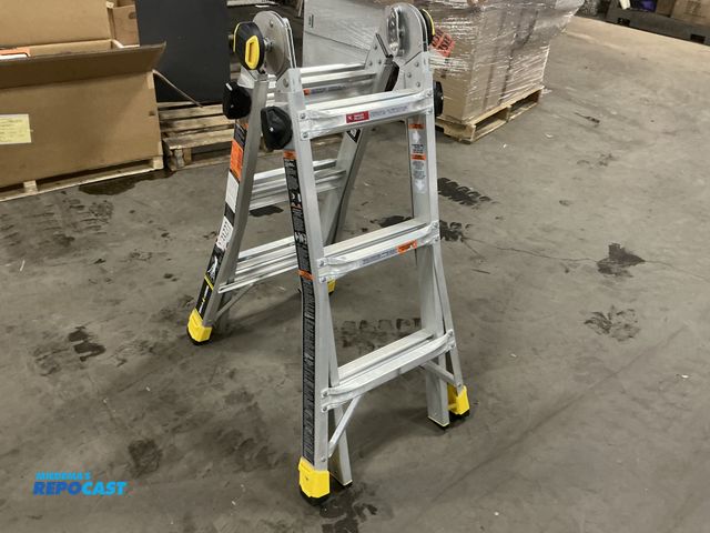 Lot 2-60477 - Gorilla ladders GLMPXA – 14–2 Aluminum