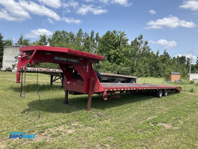 Lot 2-61815 - 2024 Sure-Trac HD Gooseneck Deckover Flat Bed Trailer