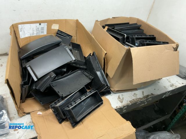 Lot 2-13336 - (2) Boxes of Miscellaneous Range Hood Vent Covers