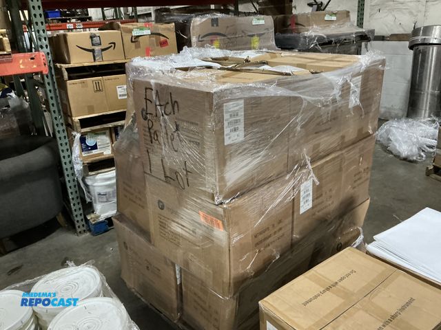 Lot 2-69547 - Skid of (224) Amtex Mattress Pads Covers, Twin Size
