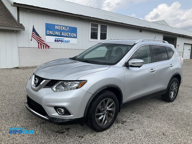 Lot 2-61887 - 2016 Nissan Rogue SV SUV AWD
