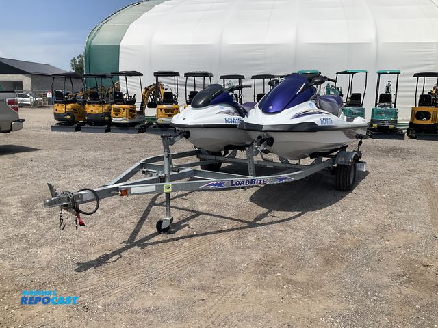 Lot 2-10288 - 2004 Yamaha WaveRunner GP1300R 115.4” Personal Watercraft