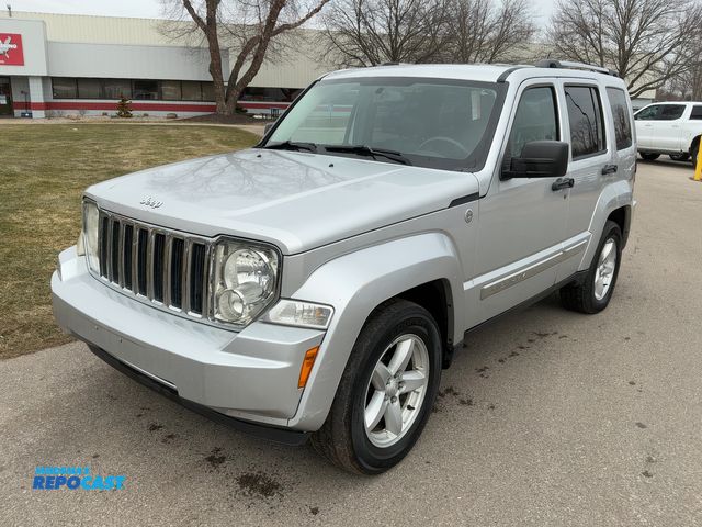 Lot 2-43510 - 2010 Jeep Liberty Limited 4WD SUV 4x4