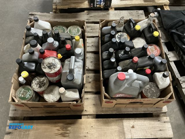 Lot 2-96500 - (2) boxes Full of various new motor oil