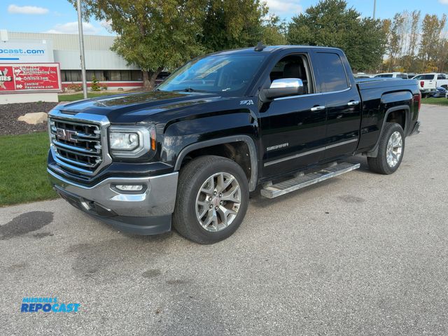 Lot 2-41034 - 2017 GMC Sierra 1500 SLT Double Cab Standard Box Pickup Truck 4x4