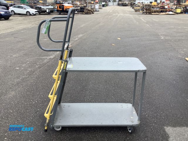 Lot 2-60499 - Tall Flat-Top Ladder