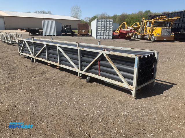 Repocast.com - Lot 2-34840 - Metal pipe rack on casters with (28) 22’L ...