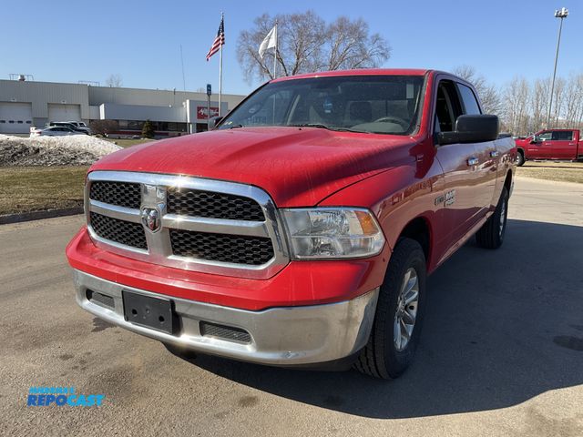 Lot 2-94421 - 2014 Ram 1500 SLT Crew Cab Standard Box Pickup Truck 4x4