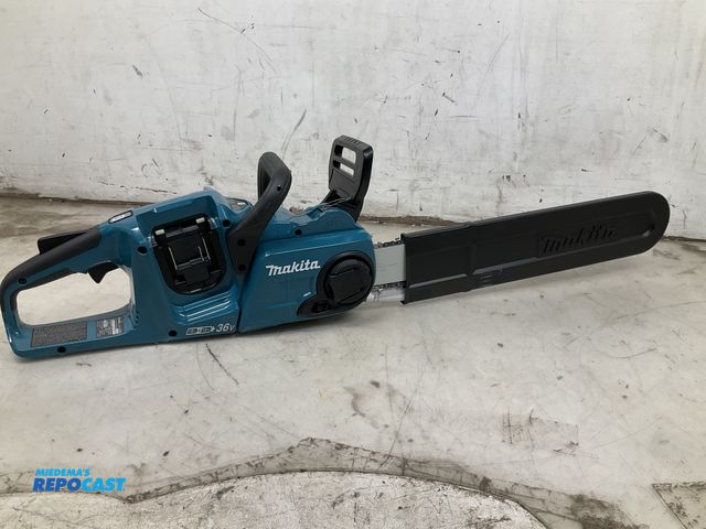 Lot 2-35520 - Makita XCU04 Twin-battery 16” Chainsaw