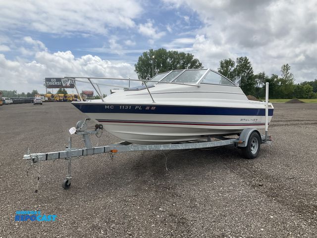 Lot 2-34737 - 1993 Bayliner Classic 18ft 8in Boat