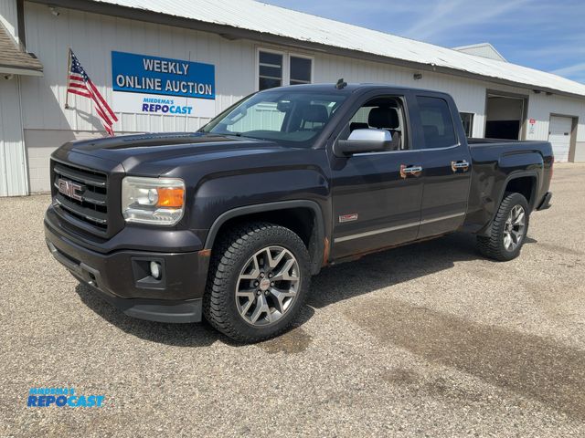 Lot 2-61164 - 2014 GMC Sierra 1500 SLE Ext. Cab 4WD Extended Cab Standard Box Pickup Truck 4x4