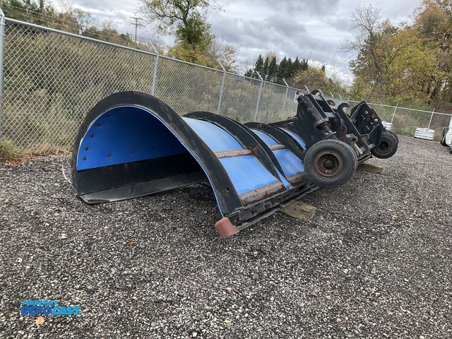 Lot 2-40317 - Wausau BMP2450НW BlueMax BMP High-Speed Airport Runway Snowplow Quick Attach