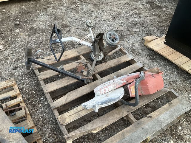 Lot 2-92389 - Heavy duty industrial Husqvarna 371K concrete saw with rollable stand cart - does not run