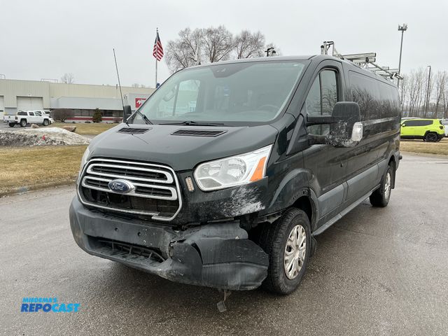 Lot 2-77215 - 2017 Ford Transit 350 Wagon Low Roof XLT 60/40 Pass. 148-in. WB Cargo Van FWD