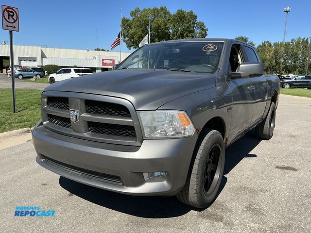 Lot 2-33408 - 2009 Dodge Ram 1500 SLT Crew Cab Standard Box Pickup Truck 4x4