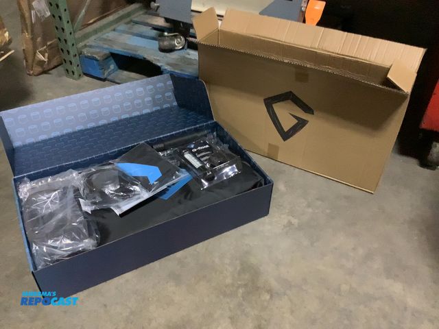 Lot 2-93523 - 1 New Gelid black portable ice bath G-POD