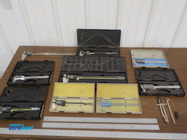 Lot 2-37886 - Lot of (13) Industrial Measuring tools, Mitutoyo Caliper, five powered on and are working, includes ...